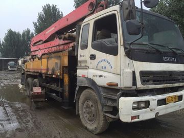 el camión de ISUZU de las BOMBAS CONCRETAS del putzmeister de los 37M los 42M Camión-Montó la bomba concreta